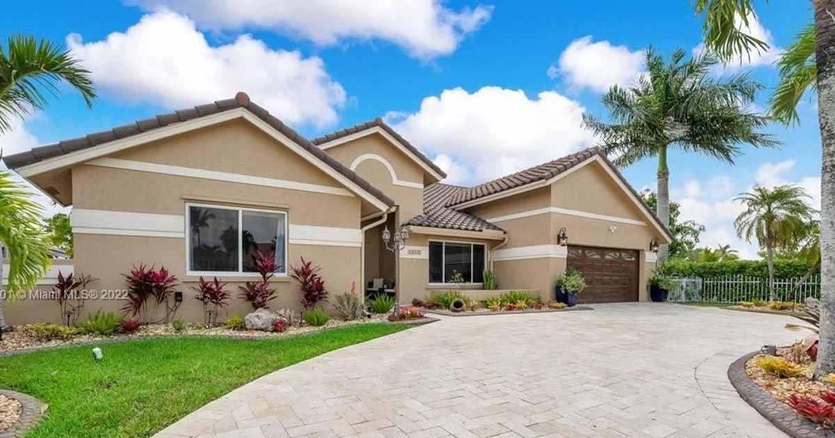 Pembroke Pines, FL Real Estate Search